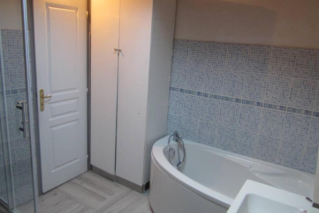 Maison De Village Apartamento Saint-Barthélemy-de-Vals